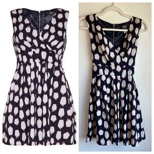 NWT Iska London Birdcage Sleeveless Surplice V-Neck Dress in Navy & Pink Size 4